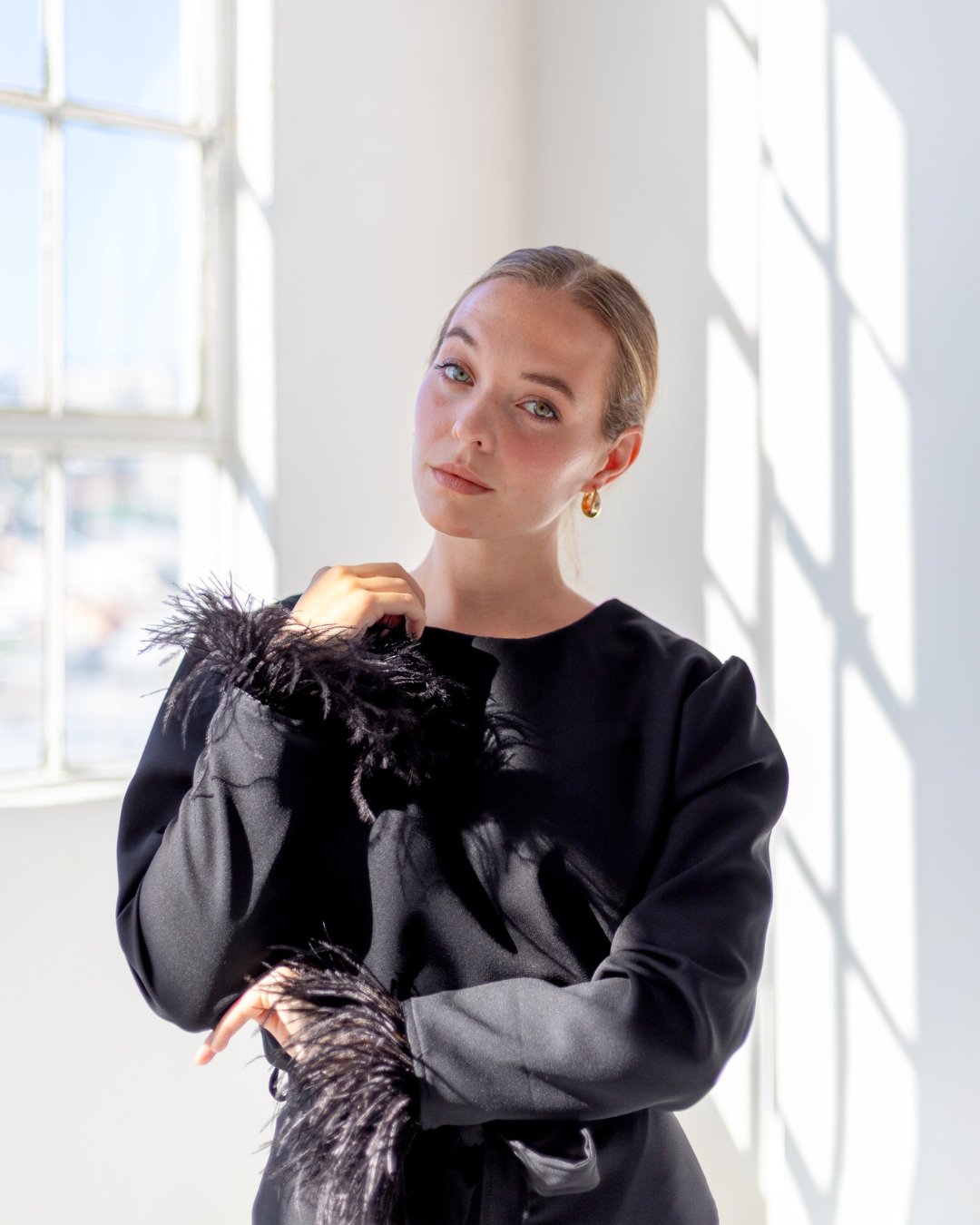 Feather Trim Top | Black